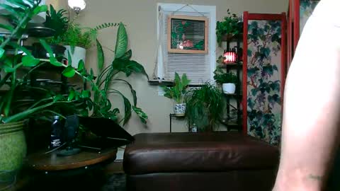 Alphas Garden of Eden online show from May 6, 5:08 am