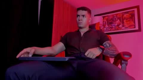 alpha_dominus_ online show from February 8, 3:56 am