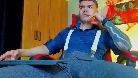 alpha_dominus_ online show from October 22, 5:11 am