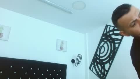 alphaadrip online show from April 19, 6:10 pm