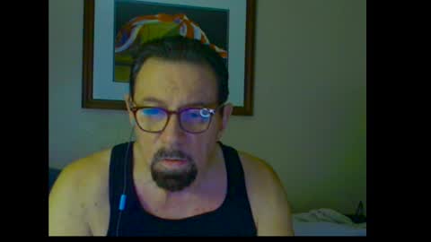 alphablue_wolf1295 online show from October 2, 9:13 am