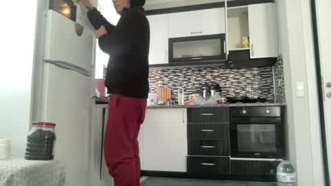 AlphAndre online show from February 9, 7:49 am