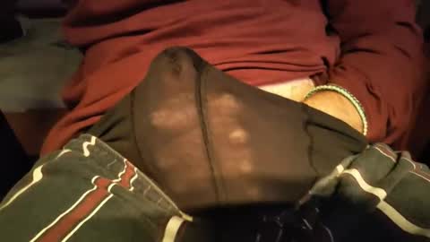 alukani online show from November 18, 10:45 pm