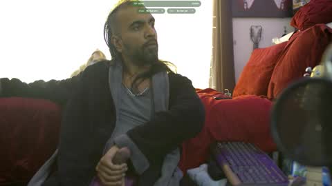 amateurhq online show from March 8, 7:40 pm