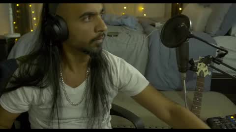 Snapshot of amateurhq chatting on October 5, 6:50 am amateurhq online show from October 5, 6:50 am