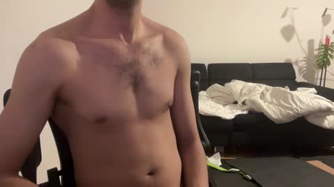 Snapshot of amddevmh chatting on February 15, 9:06 pm baddie twinkie online show from February 15, 9:06 pm