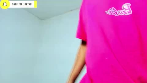 Amelia  Lucas online show from December 21, 4:41 am