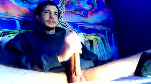 amiri_sweater online show from December 17, 6:36 pm