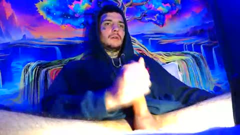 amiri_sweater online show from December 15, 10:34 am