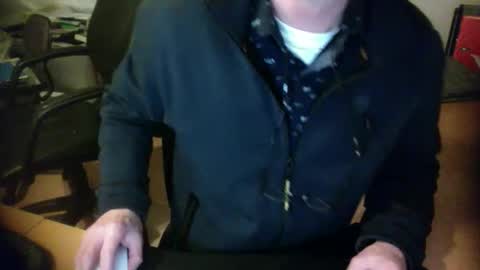 Snapshot of amor2200 chatting on February 2, 7:14 pm Amor2200 online show from February 2, 7:14 pm
