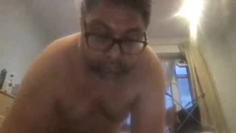 tik toker hot or boring online show from July 25, 8:27 pm
