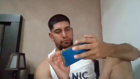 Snapshot of ander_sol chatting on January 25, 5:18 am ander_sol online show from January 25, 5:18 am