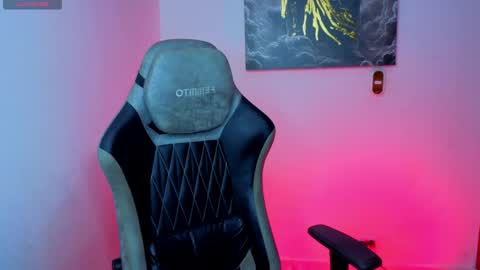 Andres online show from May 31, 10:22 pm