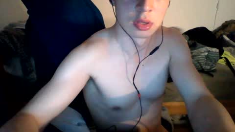 andresse_lat online show from July 17, 5:03 am