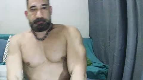 Snapshot of andrevalente99 chatting on October 17, 12:58 am ADONIS online show from October 17, 12:58 am