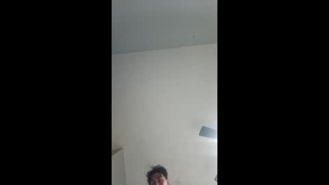 andrew_142600 online show from February 15, 7:03 am