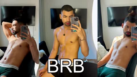 Andrew Jones Independient model  online show from September 23, 5:01 pm