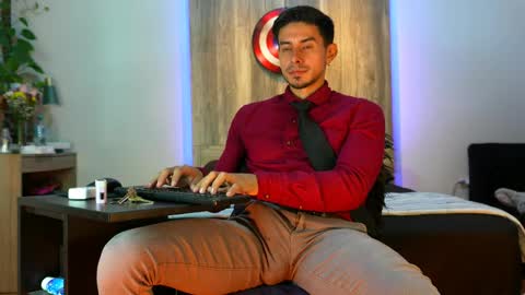 Andrew online show from April 9, 5:27 am