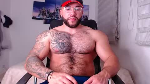 Snapshot of andrew_holden__ chatting on September 9, 1:05 am andrew_holden__ online show from September 9, 1:05 am