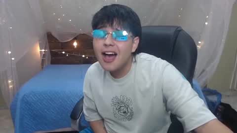 ANDREW online show from December 26, 12:49 pm