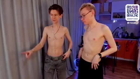 Andrew online show from March 12, 7:17 pm