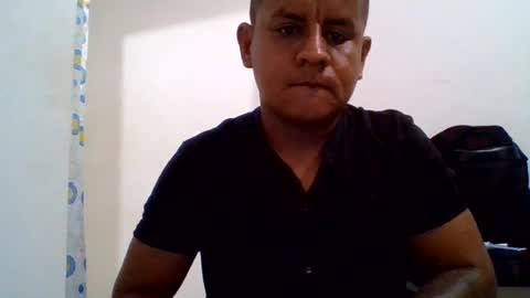 andruu1995 online show from June 16, 12:24 am