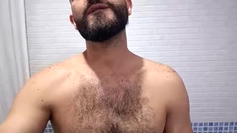 Snapshot of andrydi chatting on October 26, 8:00 pm andrydi online show from October 26, 8:00 pm