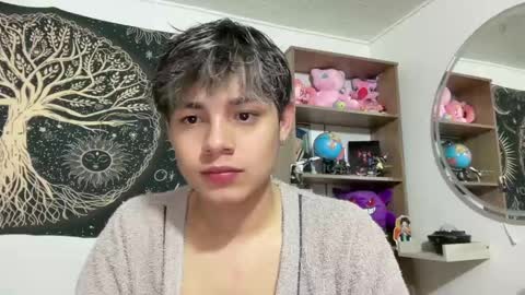 Snapshot of andy_belier chatting on February 24, 3:42 pm Andy online show from February 24, 3:42 pm