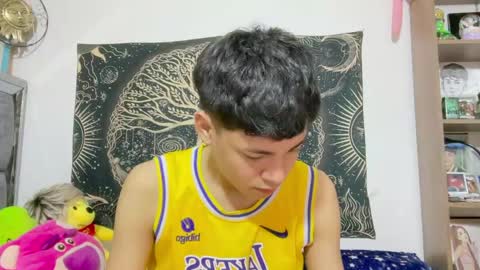 Andy online show from June 3, 2:55 pm
