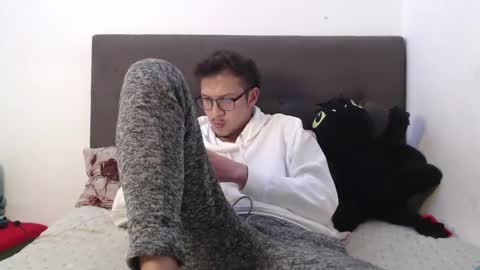 Snapshot of andy_bunny_lover chatting on January 16, 5:11 am ANDY online show from January 16, 5:11 am