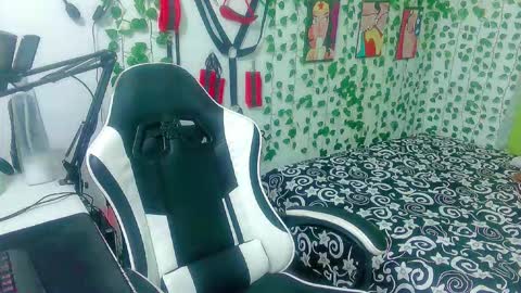 Andy Gray online show from March 18, 6:33 pm