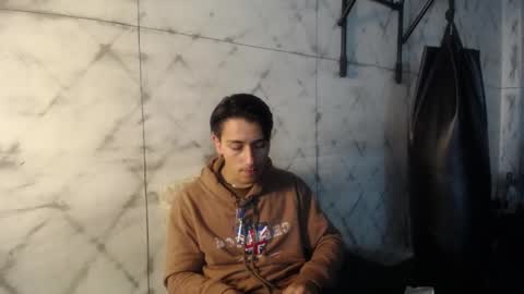 Andy Joy  online show from February 5, 10:33 am