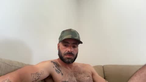 andyloveall online show from May 19, 11:38 am