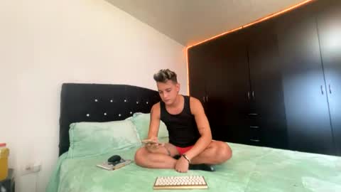 Its Andy Bitch online show from July 15, 9:10 pm