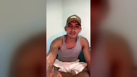 andysteven222 online show from May 5, 5:13 pm