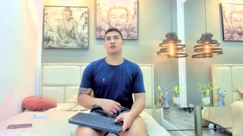 Angel online show from February 6, 3:36 am