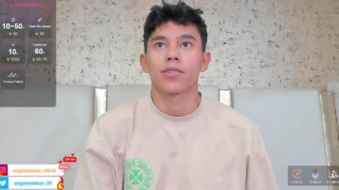 Snapshot of angel_esteban_fx chatting on January 16, 4:38 am ngel Esteban online show from January 16, 4:38 am