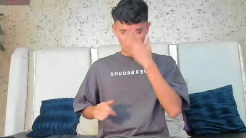 Snapshot of angel_esteban_fx chatting on March 8, 3:59 am ngel Esteban online show from March 8, 3:59 am