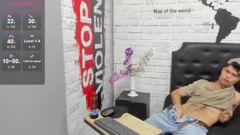 angel_schiavone online show from September 22, 5:45 pm