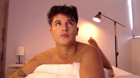 Angel online show from December 18, 7:21 pm