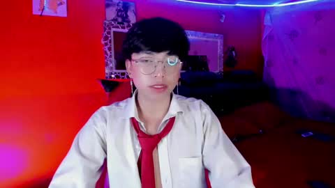 Snapshot of angellonfire chatting on October 14, 5:14 am Angel  online show from October 14, 5:14 am