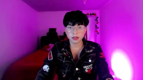 Angel  online show from November 28, 7:55 am