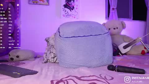 Angelo I work from home this is my room  online show from July 18, 2:51 am
