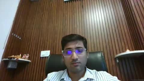 Slave looking for Mistress online show from October 24, 6:15 am