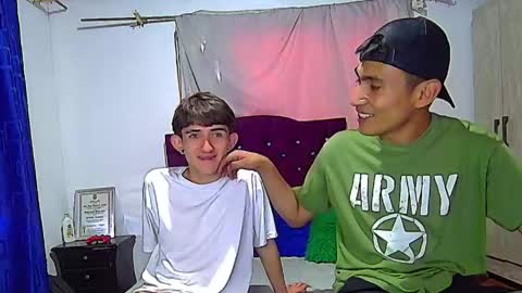 ann_twink online show from June 4, 5:19 pm