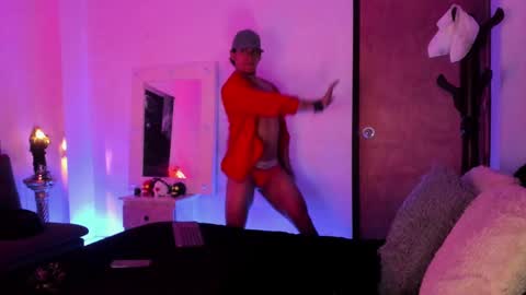 Snapshot of annibal_toro chatting on December 4, 10:19 pm darg online show from December 4, 10:19 pm