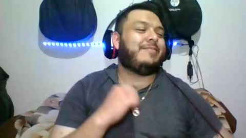 lion kennedy independent model moderator online show from November 6, 4:59 am