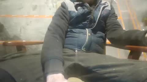 anon298075 online show from January 12, 5:28 pm