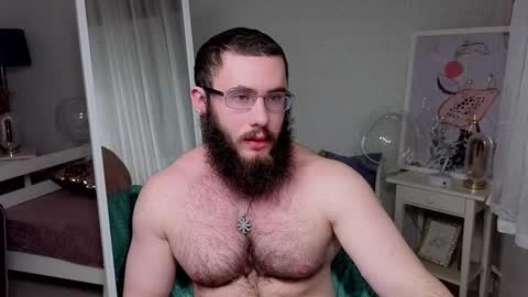 Ant online show from March 18, 6:11 pm