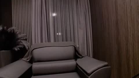 HI My name is Antonio online show from February 24, 7:58 pm